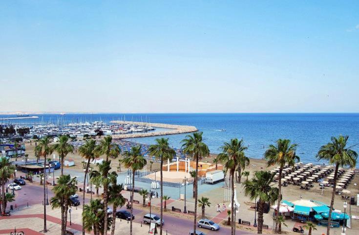 Paradise By The Sea Larnaca Exteriör bild